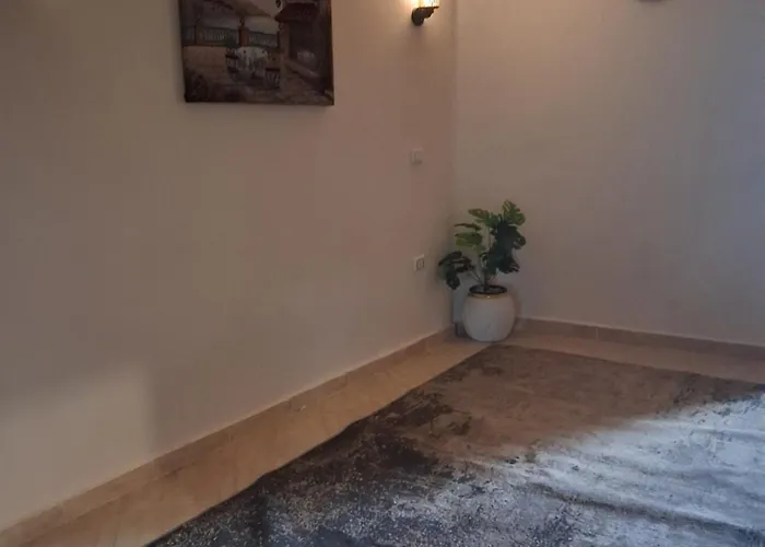 Furnished In Daire *